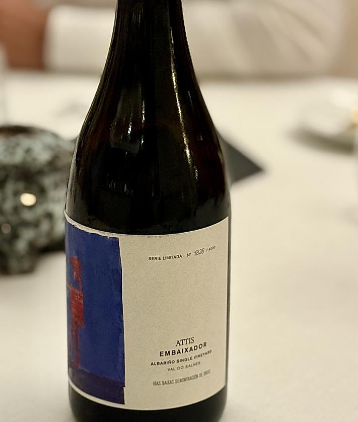 Imagen secundaria 2 - Algunas de las referencias de la bodega MB en The Ritz Carlton Abama