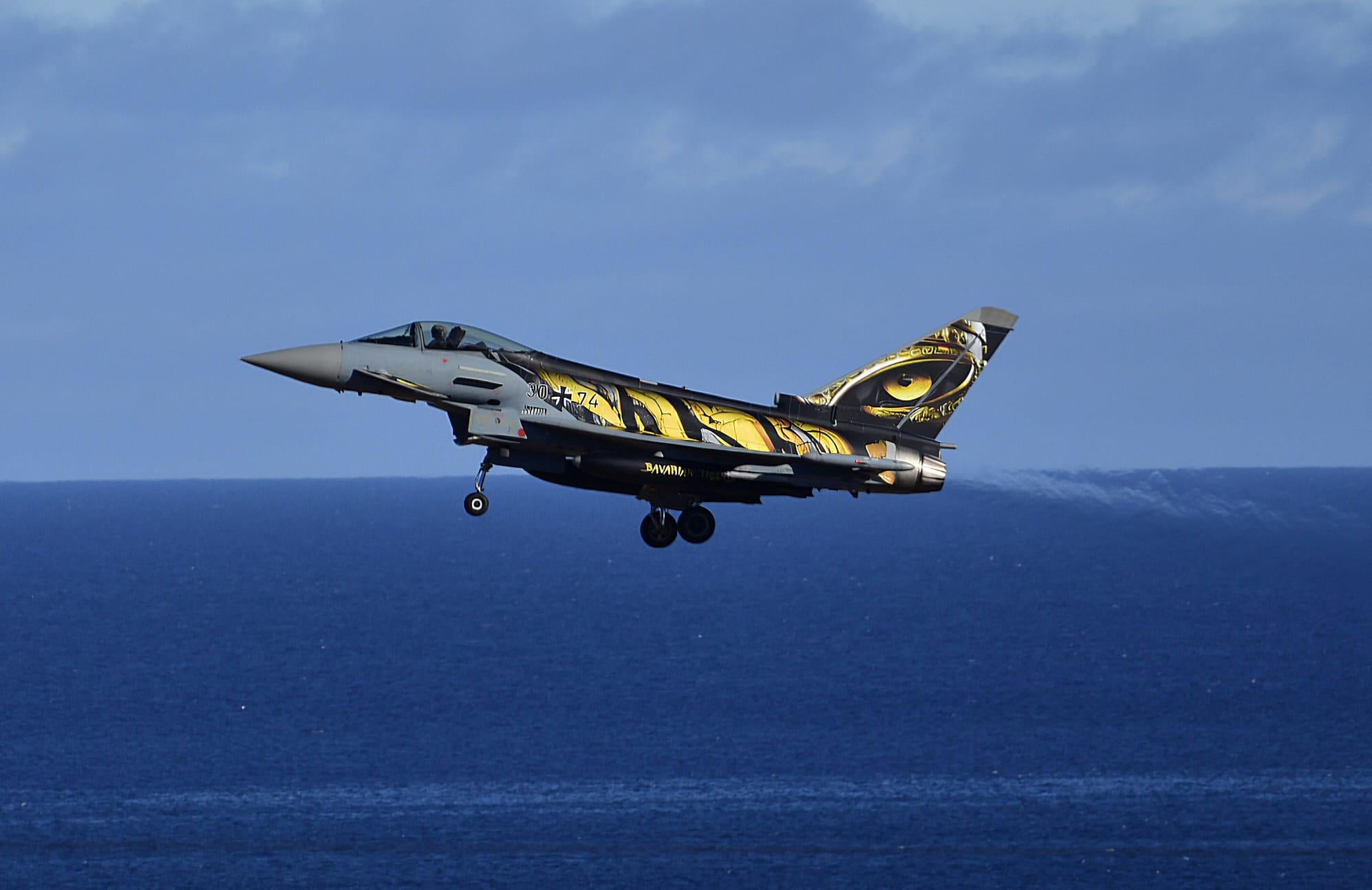 Maniobras de la OTAN sobre el cielo de Canarias, en imágenes