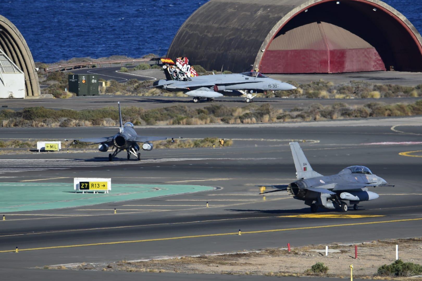 Maniobras de la OTAN sobre el cielo de Canarias, en imágenes