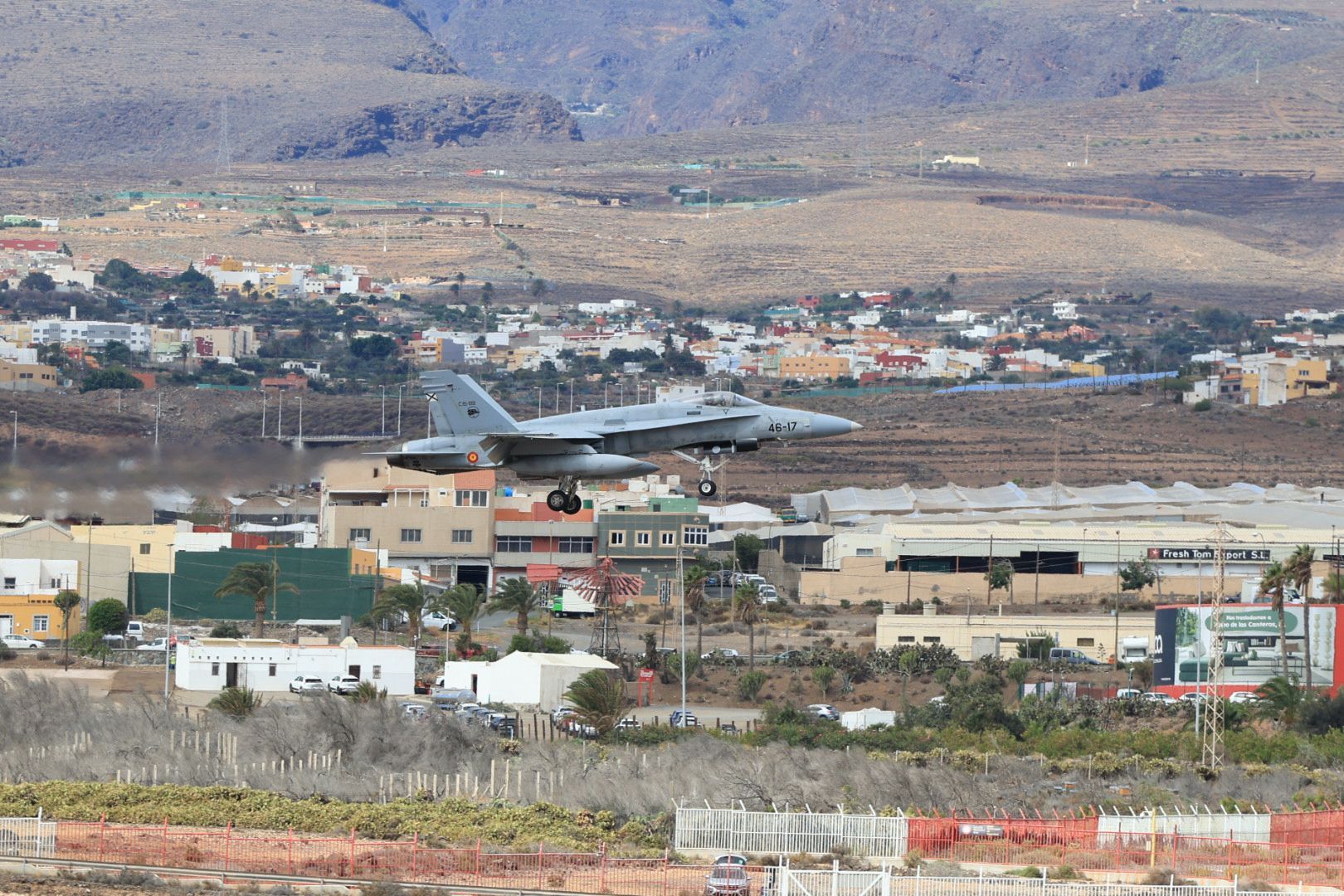Spotters en Gando: la pasión por la aviación en el cielo de Gran Canaria