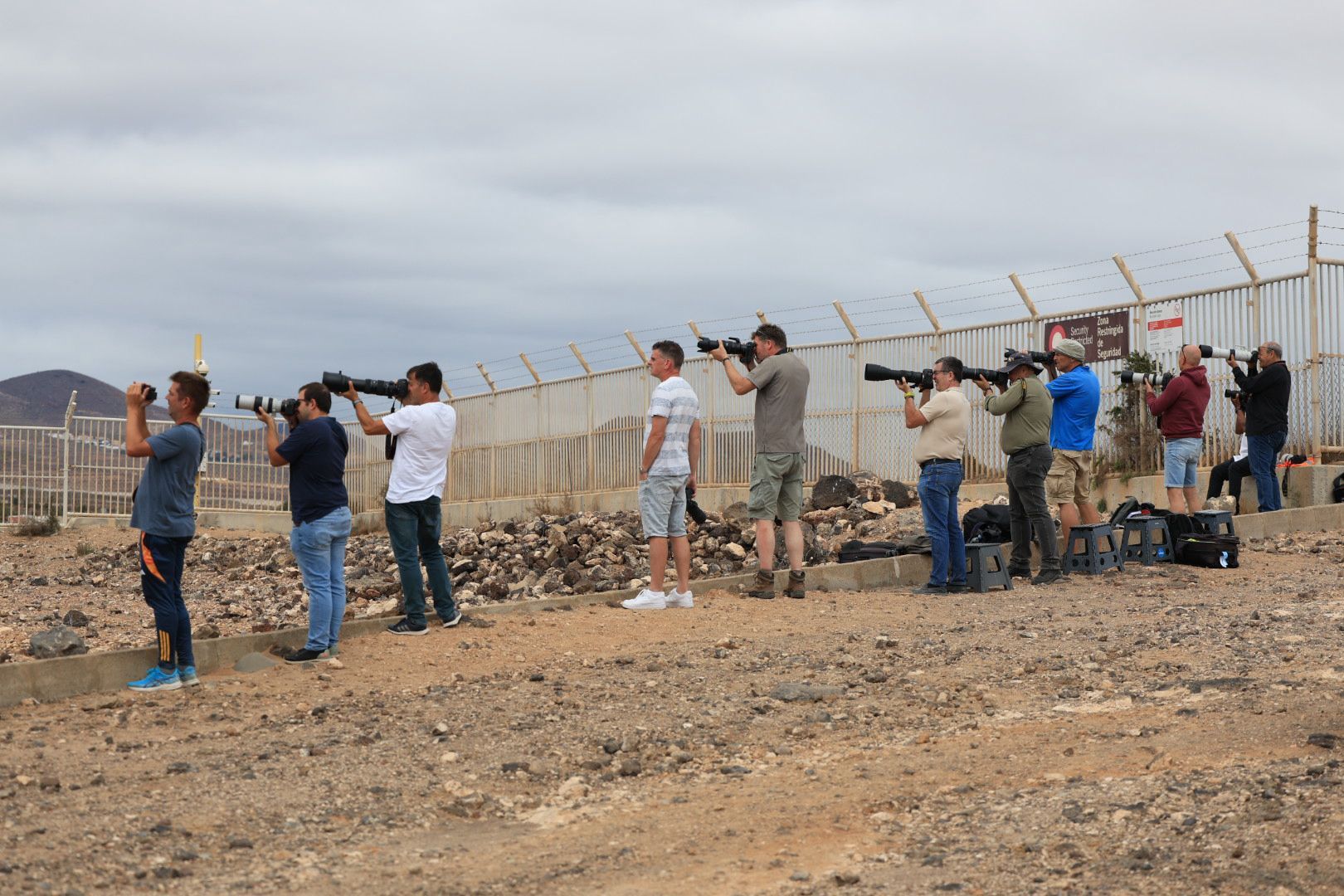 Spotters en Gando: la pasión por la aviación en el cielo de Gran Canaria