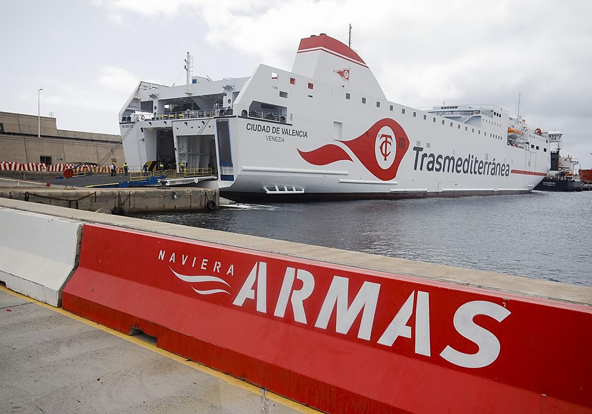Imagen de uno de los últimos barcos adquirido por la Naviera Armas.