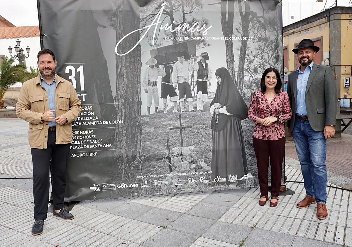 Presentación de la Noche de Finados en la Alameda de Colón.