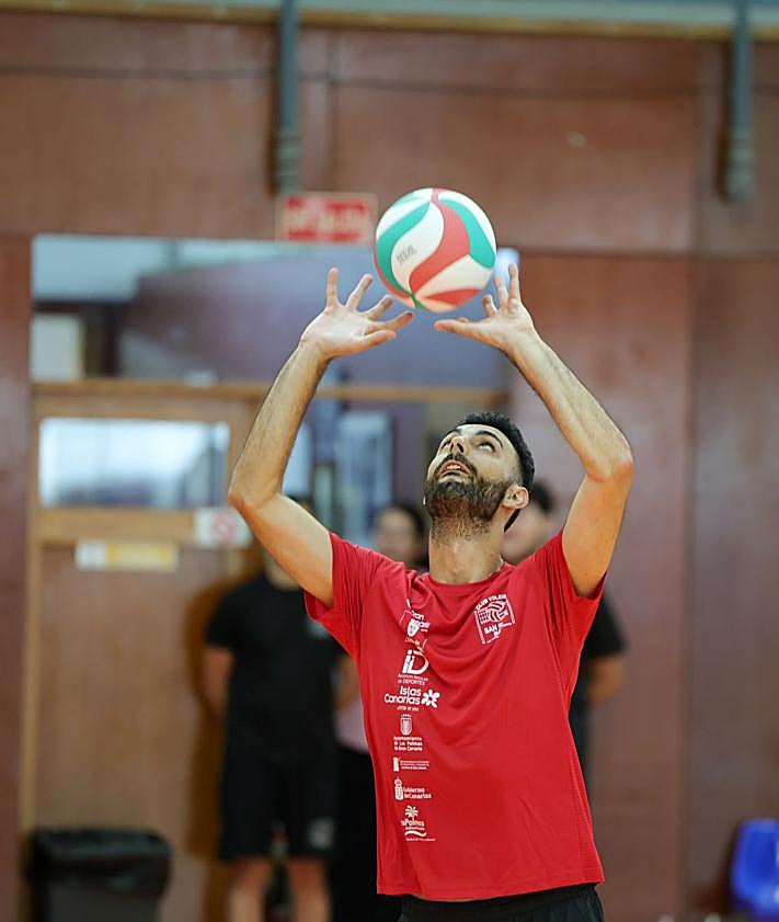 Imagen secundaria 2 - Su plantilla mezcla veteranía y juventud.