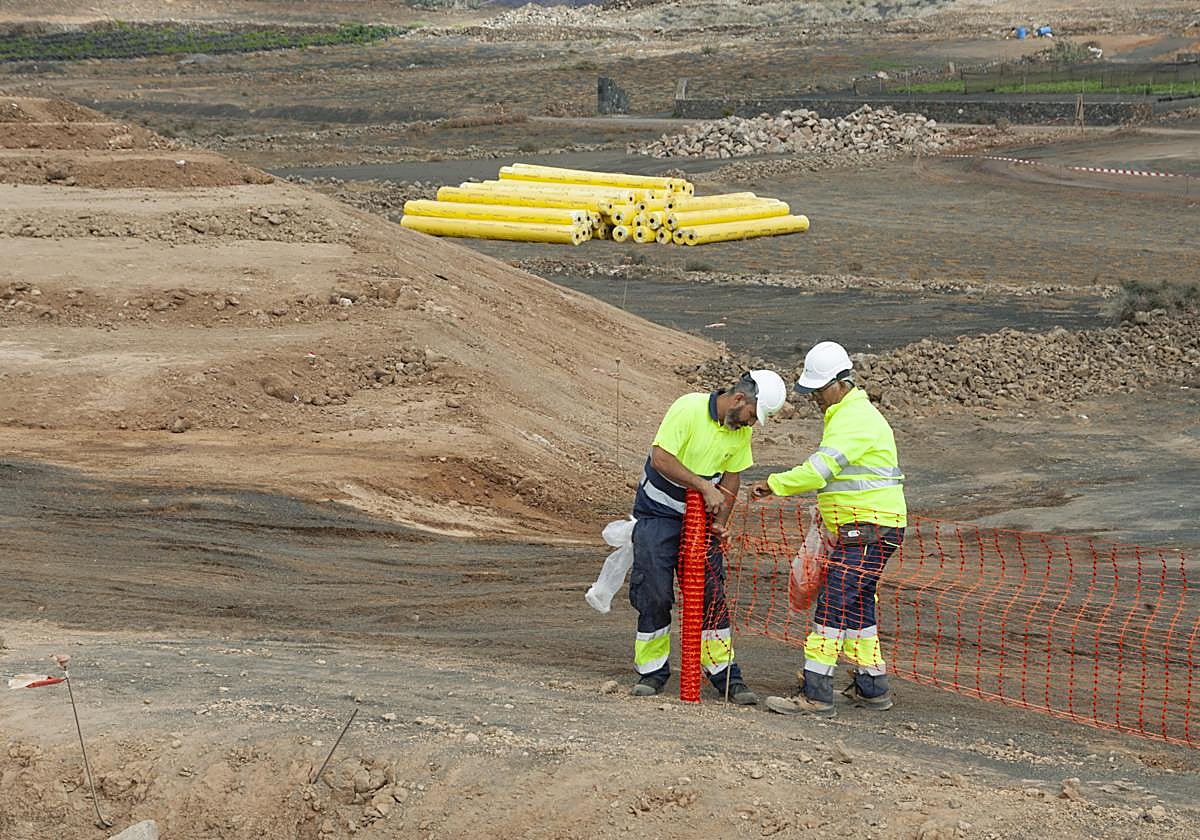 Trabajadores días atrás en una sesión profesional en Arrecife.