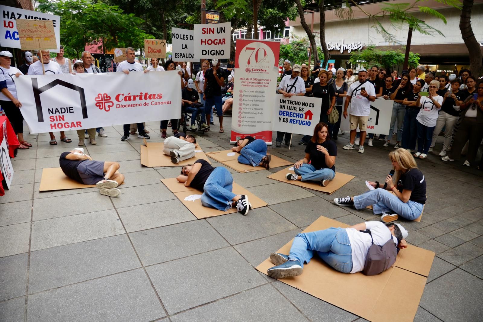 Cáritas da voz y rostro a las personas sin hogar