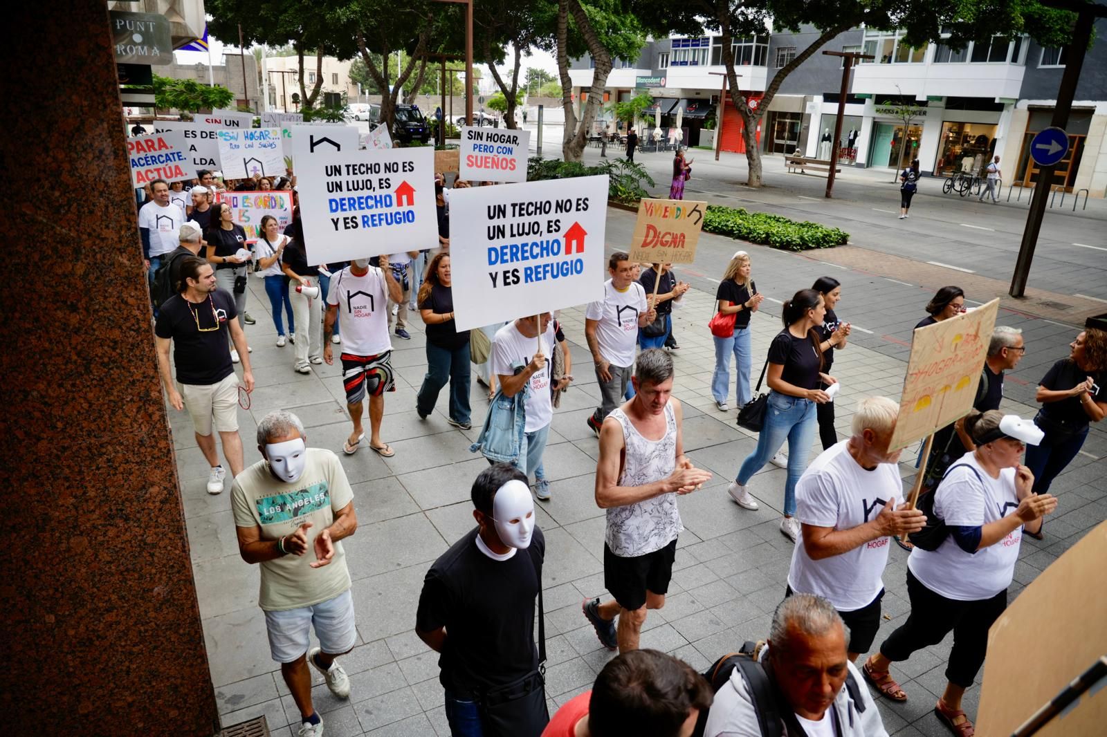 Cáritas da voz y rostro a las personas sin hogar