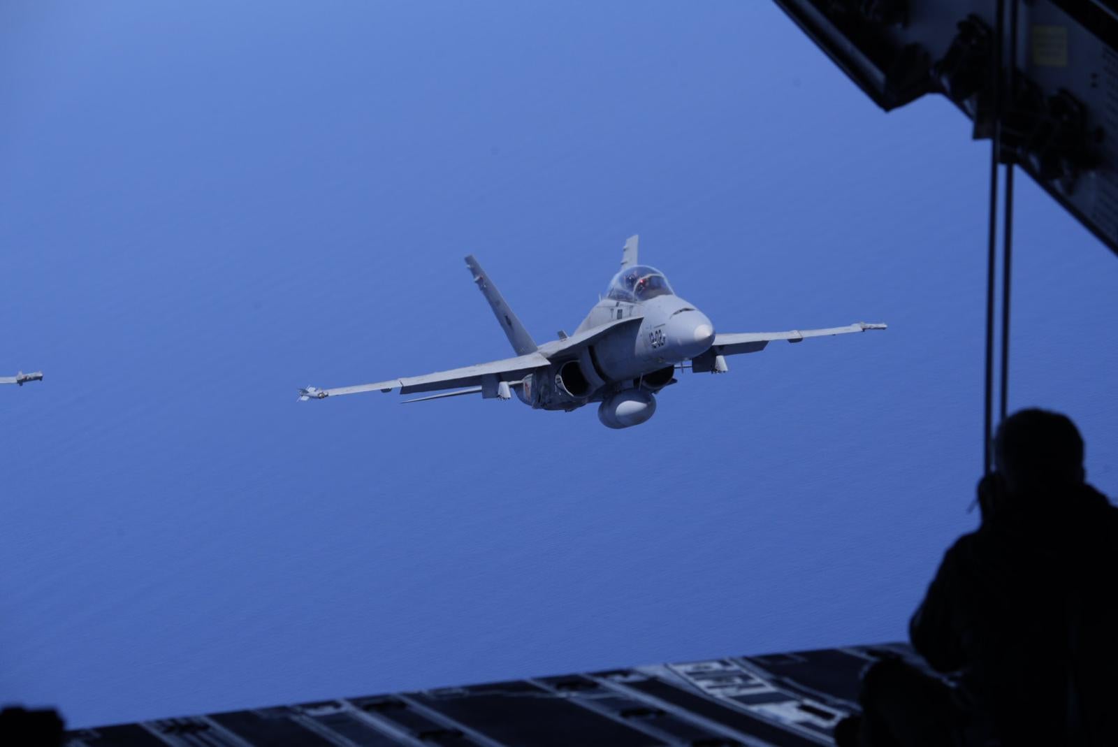 El Ejército del Aire informa en la Base Aérea de Gando, en imágenes