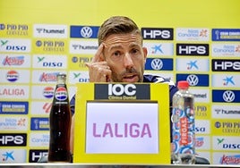 El entrenador de la UD Las Palmas, Luis García.