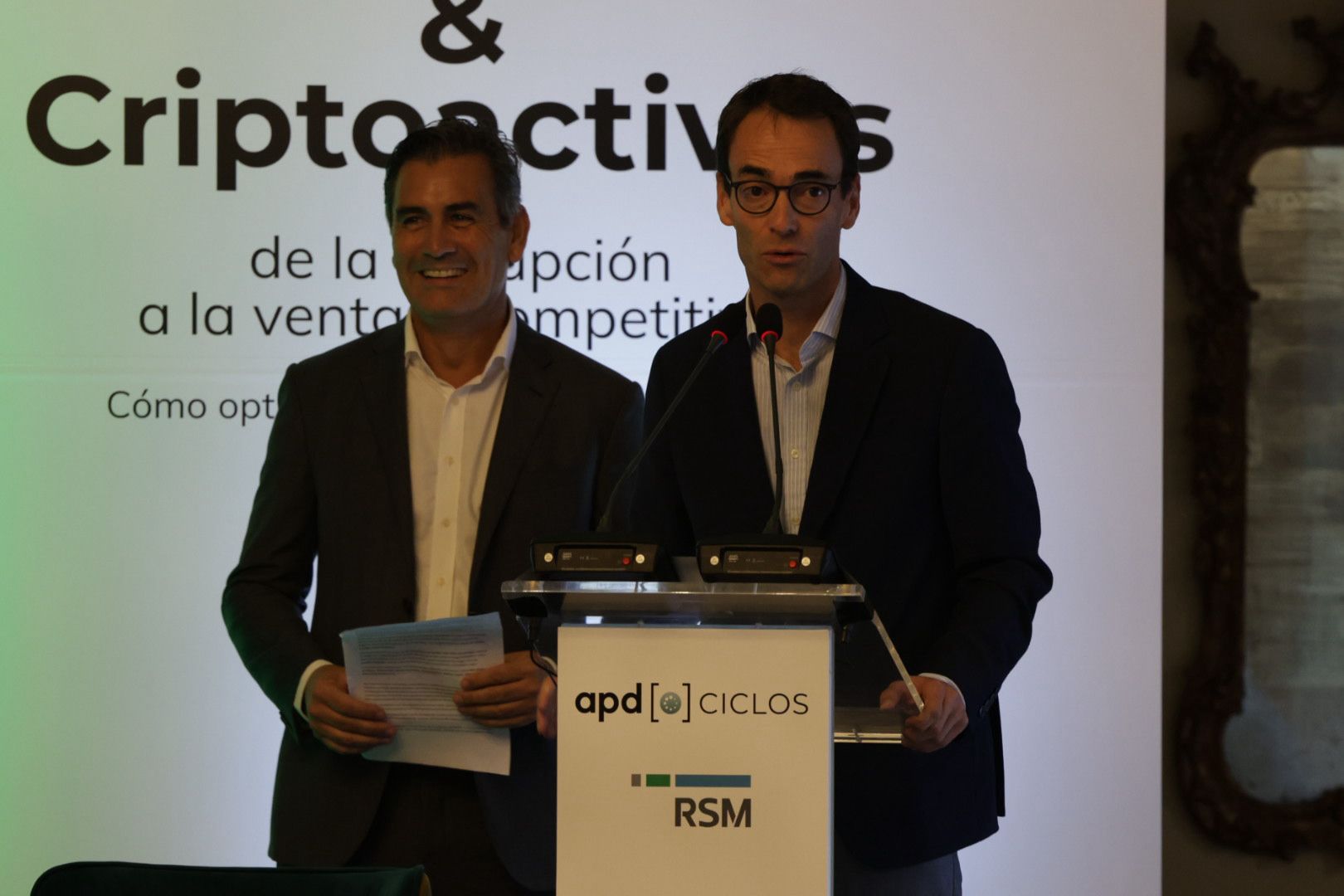 La APD pone el foco en las implicaciones del blockchain y los criptoactivos