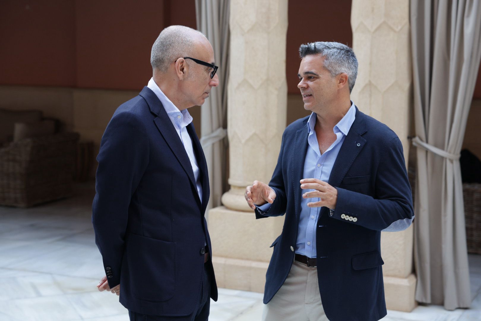 La APD pone el foco en las implicaciones del blockchain y los criptoactivos