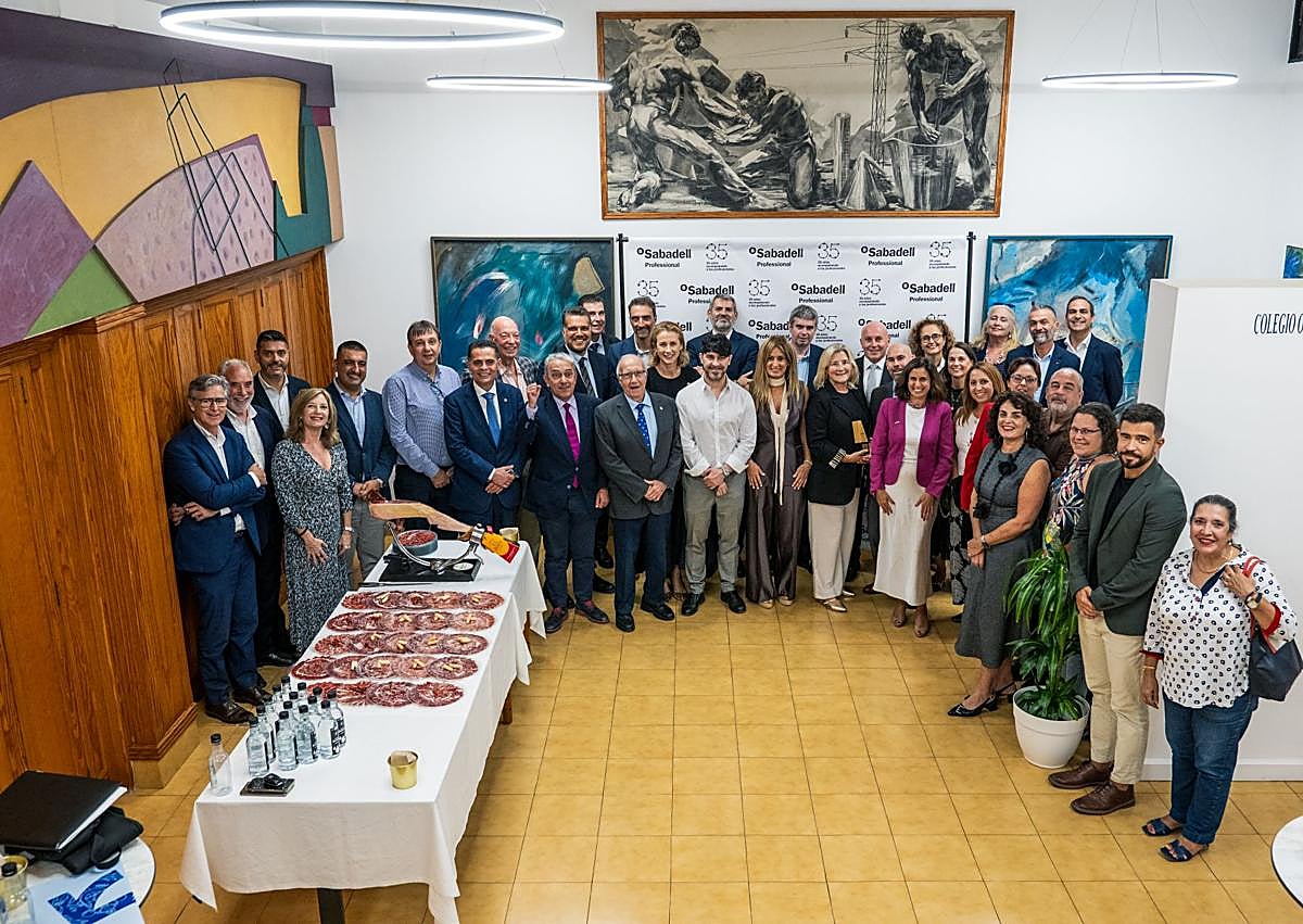 Imagen secundaria 1 - Foro Sabadell Professional Canarias 2025 reúne a los colegios profesionales para debatir sobre los retos de las profesiones