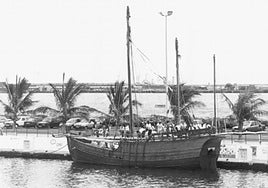 Imagen de la carabela La Niña III en el muelle deportivo de Las Palmas de Gran Canaria, donde estuvo atracada entre 1993 y 1998.