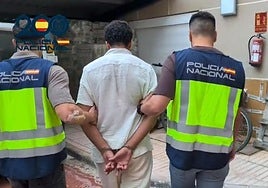 Imagen del momento de la detención del hombre en Fuerteventura.
