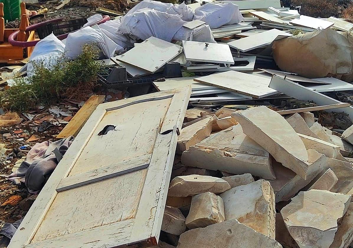 Puntos limpios, barrancos sucios