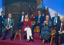 La Villa de Moya ha entregado este viernes sus honores y distinciones.