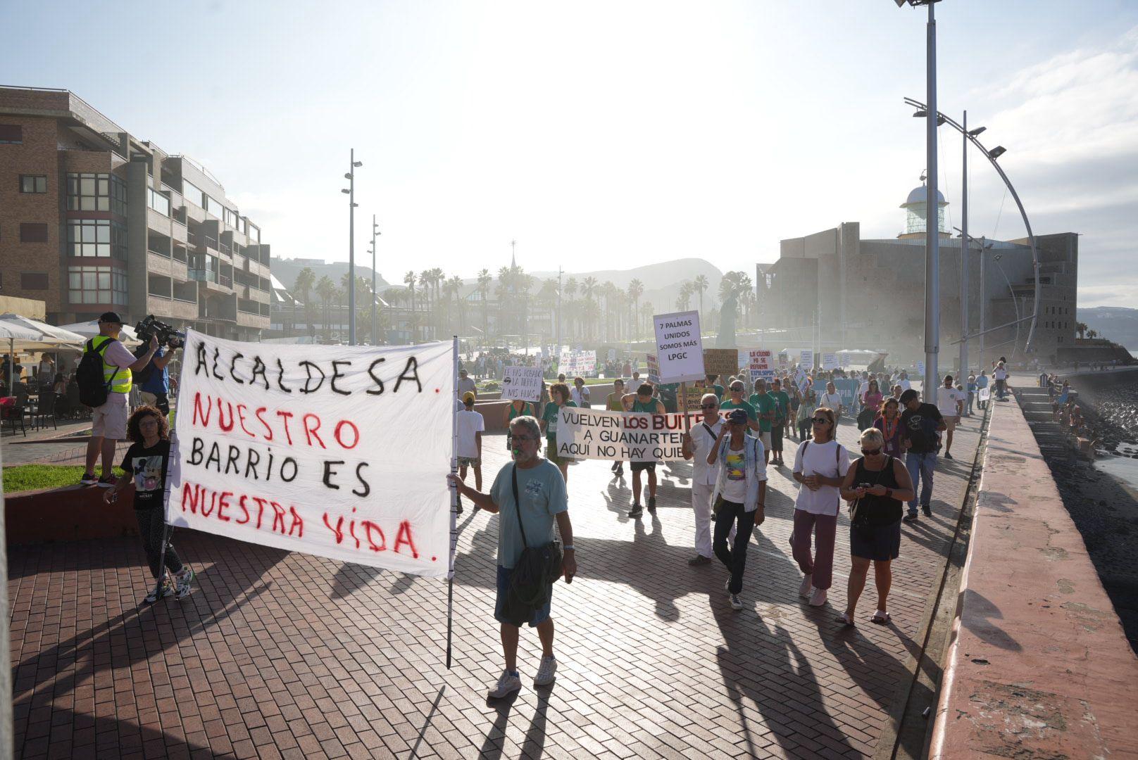 Manifestación &#039;Por la ciudad que merecemos&#039;, en imágenes