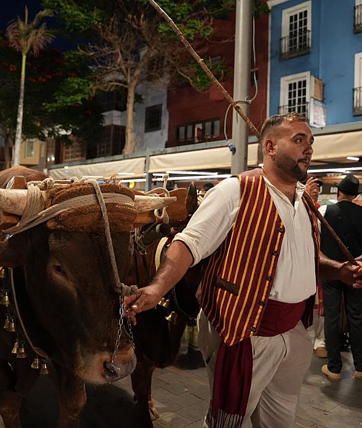 Imagen secundaria 2 - Vecindario se va de romería por San Rafael