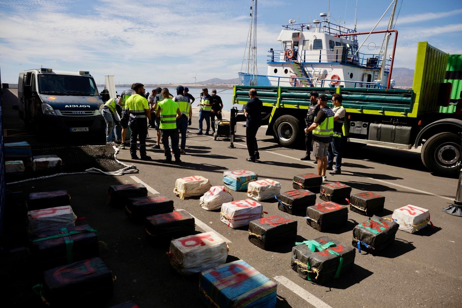 Así fue el desembarco de 4.000 kilos de cocaína en el puerto de Arinaga
