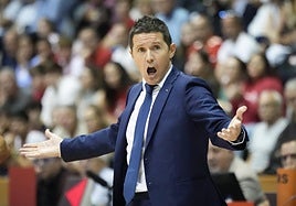 Lakovic se calienta: «Una cosa que es difícil de entender es el sentido de urgencia con el que hemos entrado al partido»