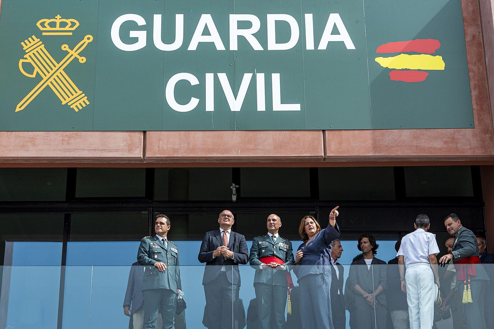 Presentación del nuevo cuartel de la Guardia Civil en el Puerto de La Luz