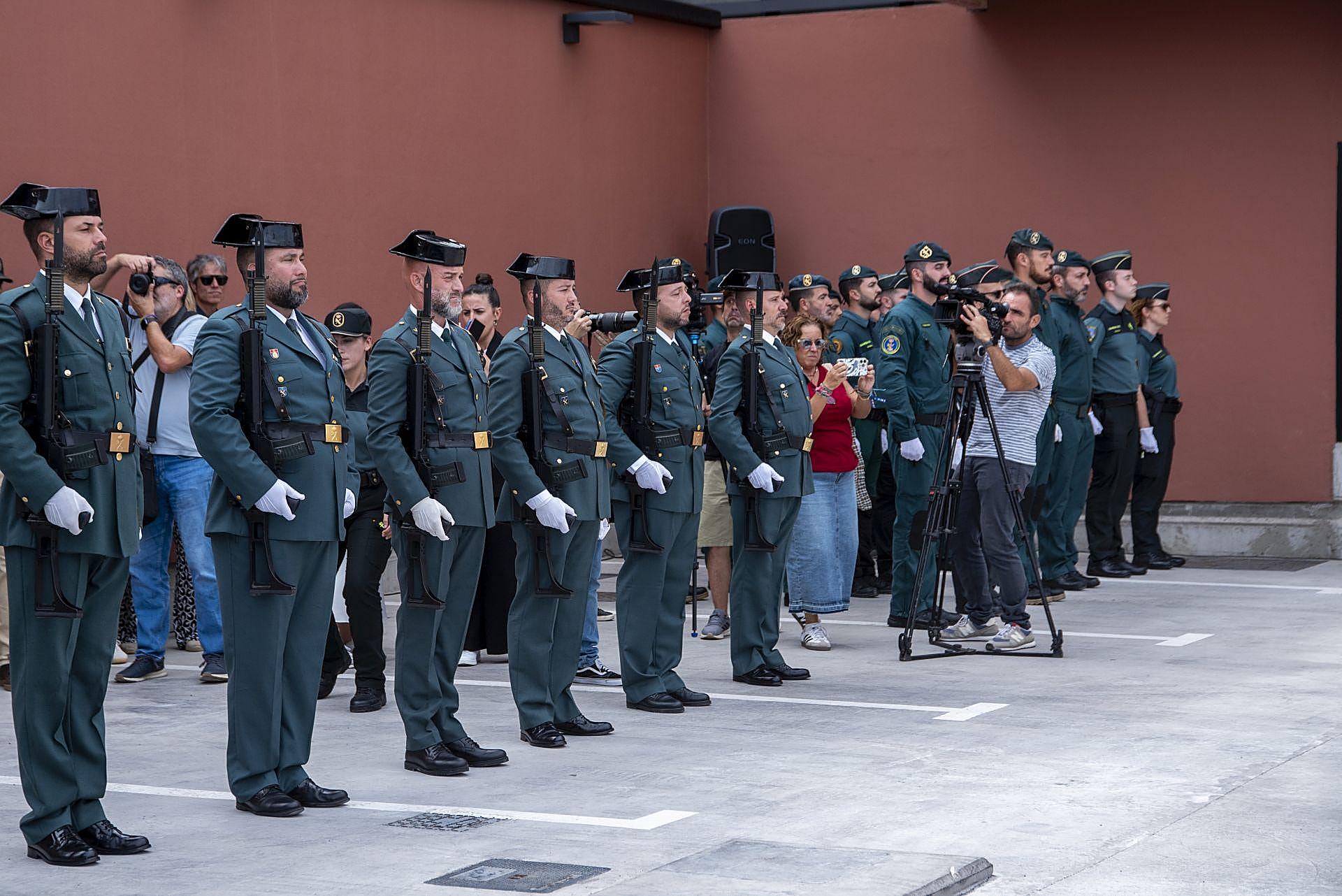 Presentación del nuevo cuartel de la Guardia Civil en el Puerto de La Luz