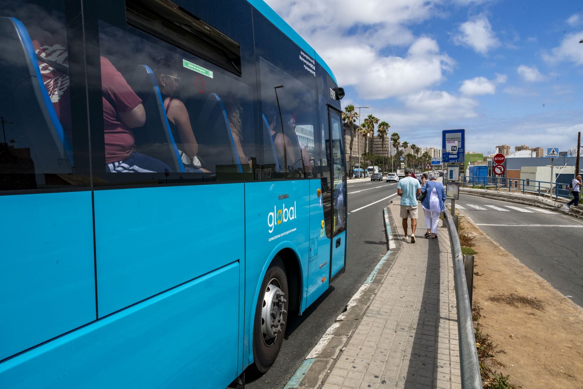 Imagen de archivo de una guagua.