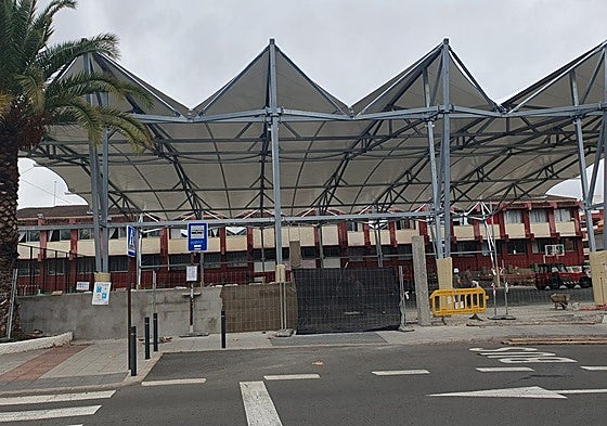 Imagen de la nueva cubierta del CEIP Sataute.