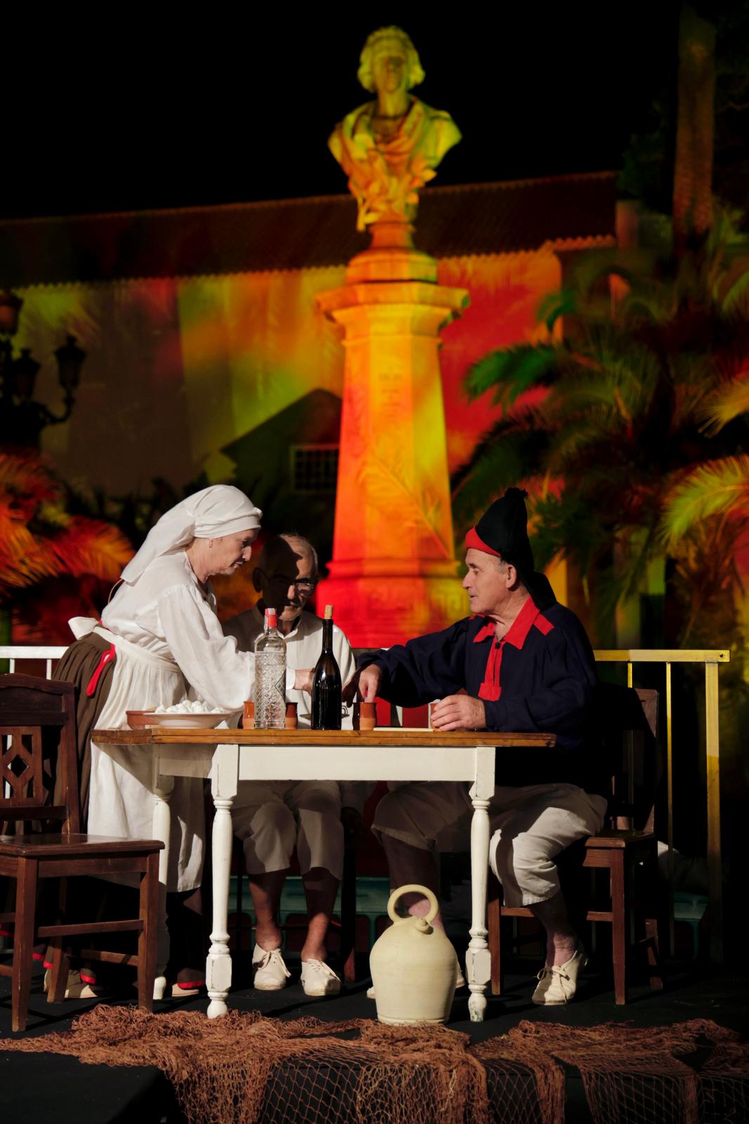 Tradición y canariedad en la noche de Los Finados