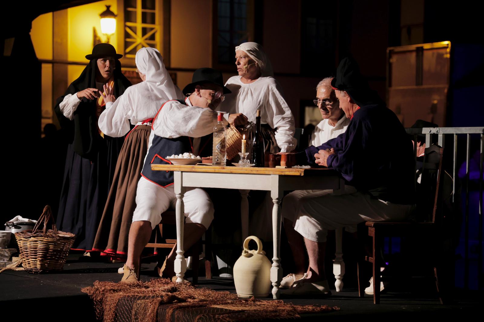 Tradición y canariedad en la noche de Los Finados