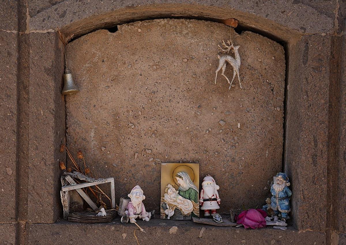 Imagen secundaria 1 - Estampas de este viernes en San Lázaro.