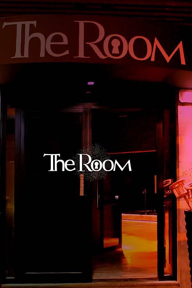 Fachada de The Room
