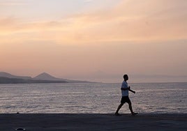 Las temperaturas pueden superar los 34º C en Canarias.