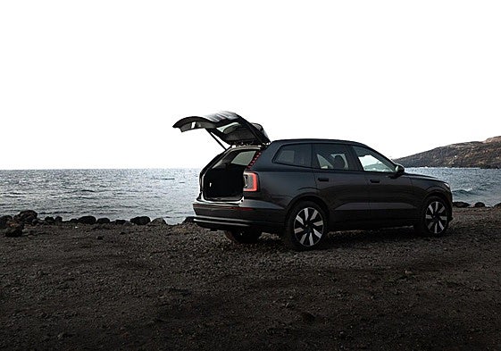 Imagen del nuevo Volvo EX90.