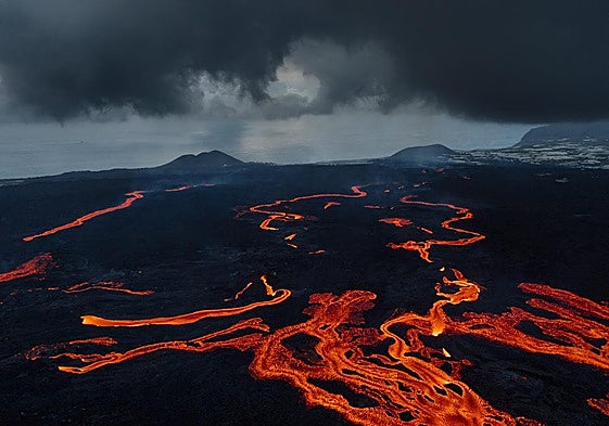Vista general de la erupción del Tajogaite tomada en noviembre de 2021.