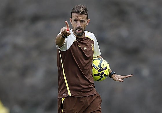 Luis García espera la mejor versión de la UD en un choque de exigencias.