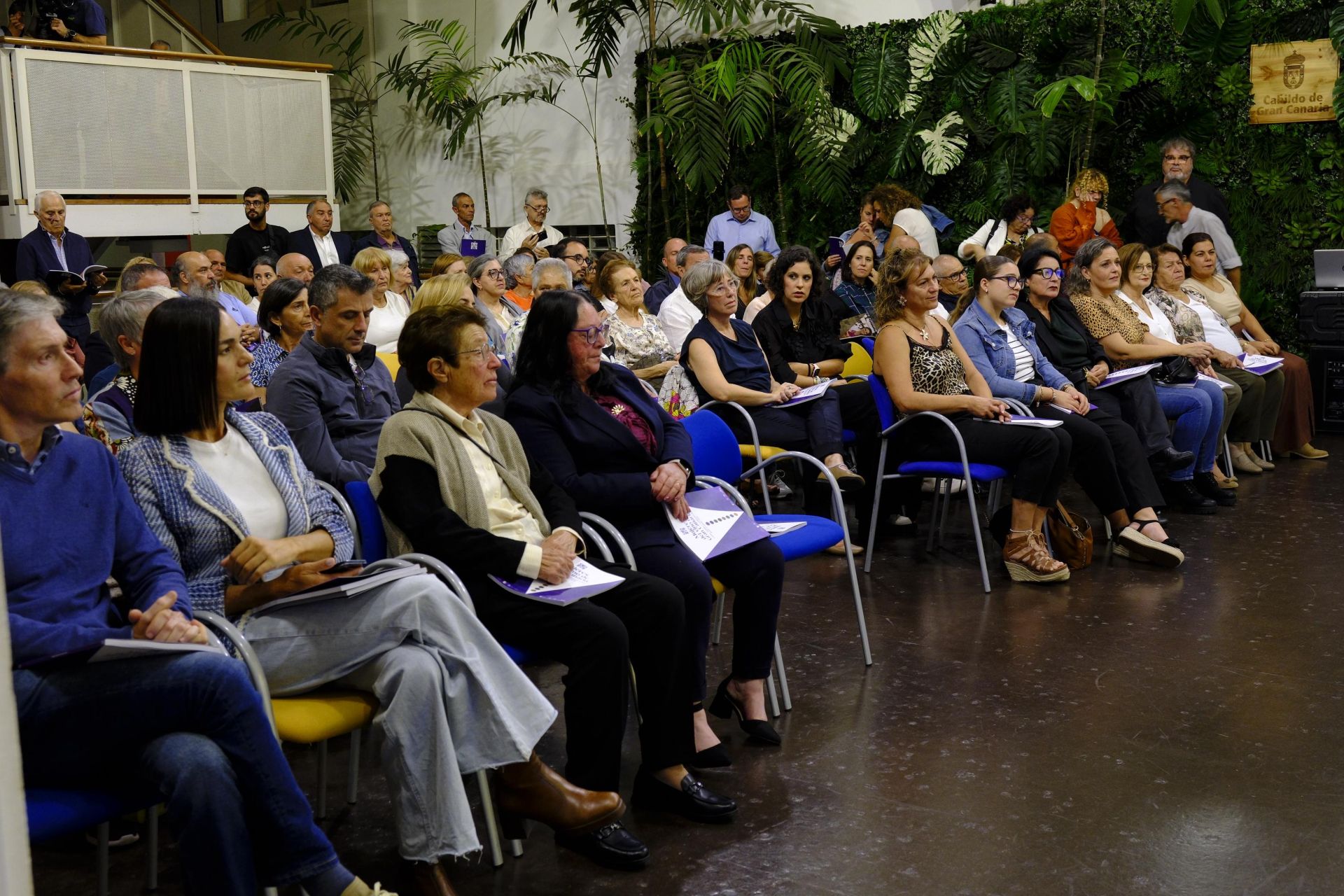Presentación del libro Mujeres del Vino de Gran Canaria, en imágenes