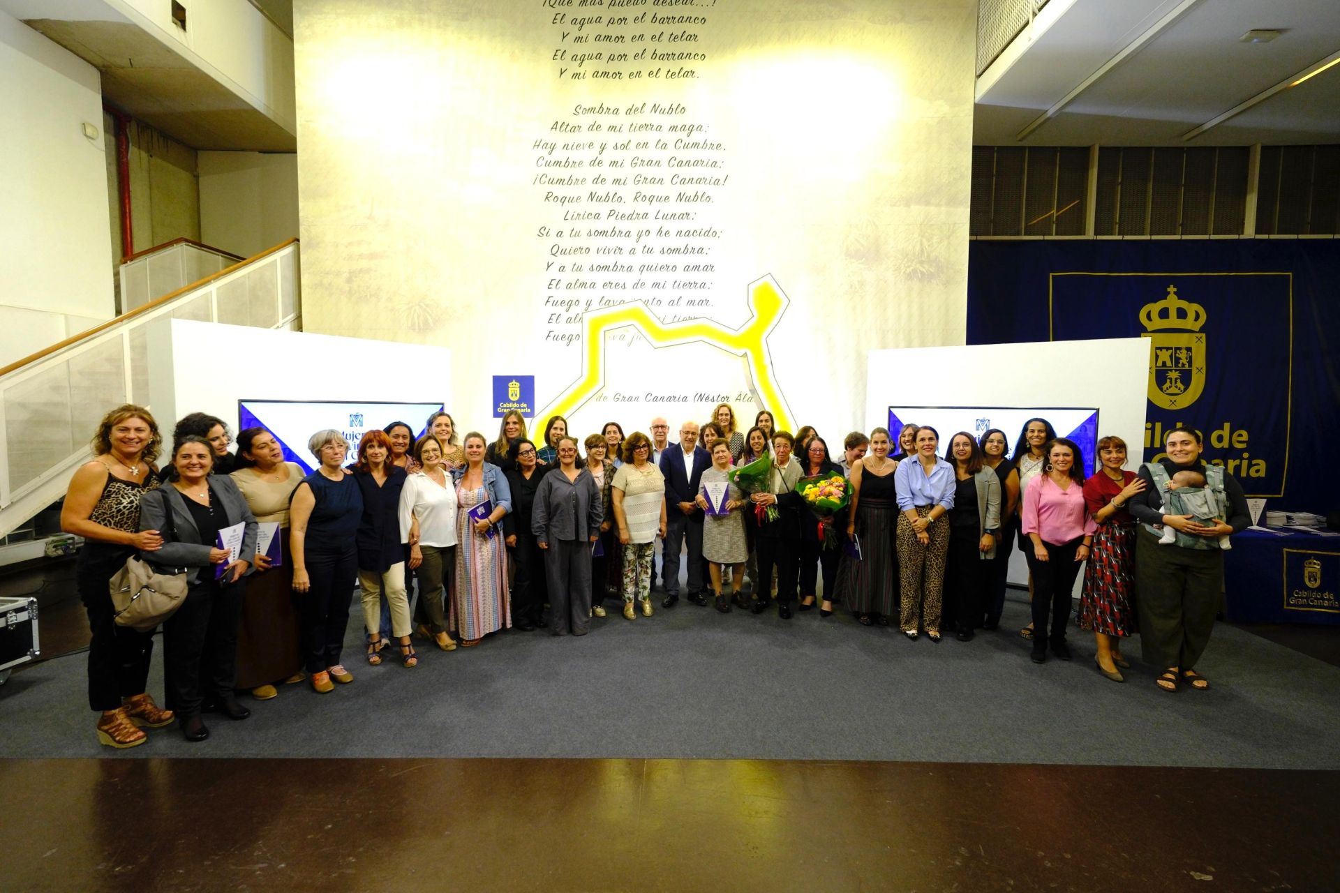 Presentación del libro Mujeres del Vino de Gran Canaria, en imágenes