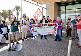 Imagen de la concentración en la Ciudad de la Justicia de la capital grancanaria.