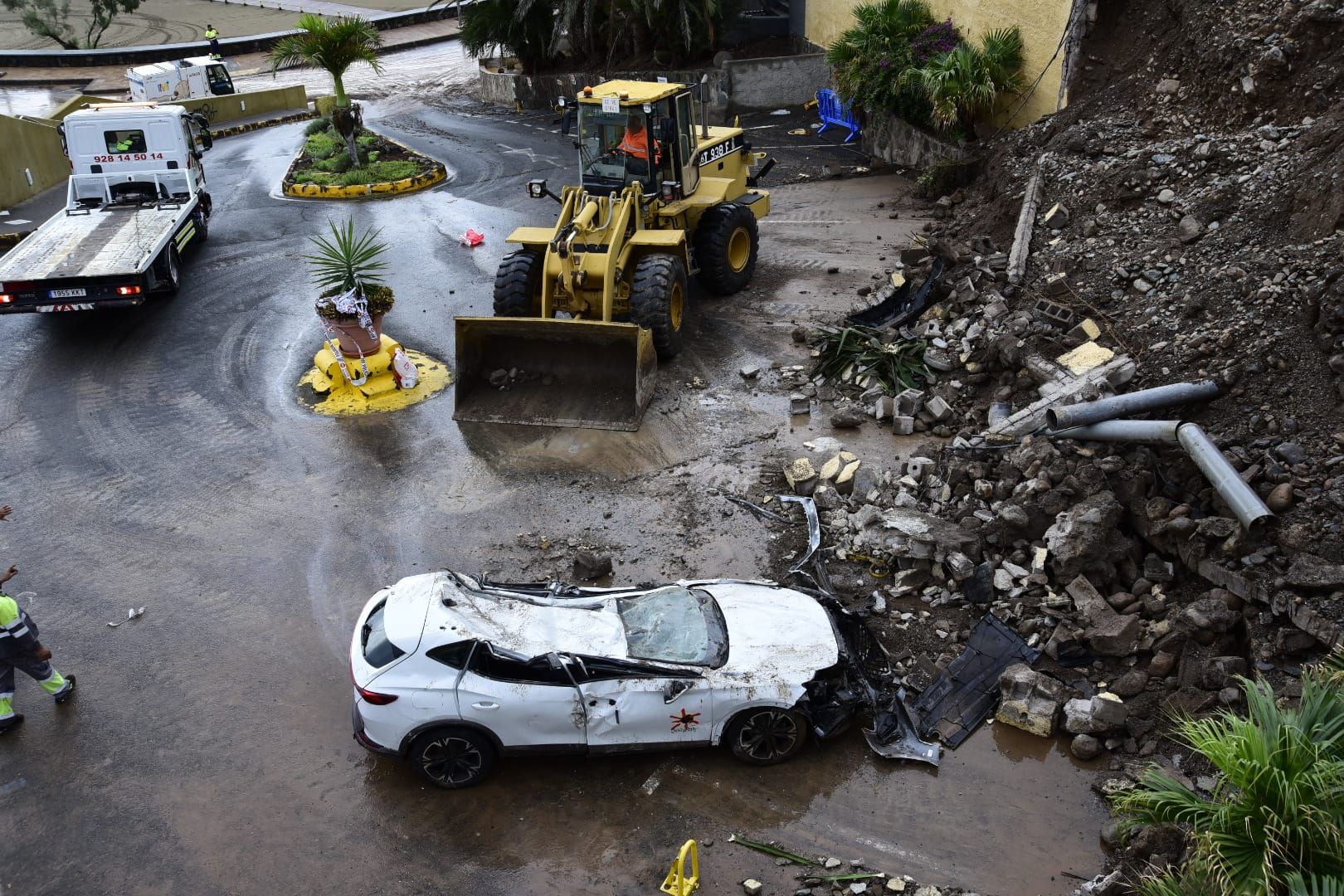 Así fue la caída del muro en San Bartolomé de Tirajana