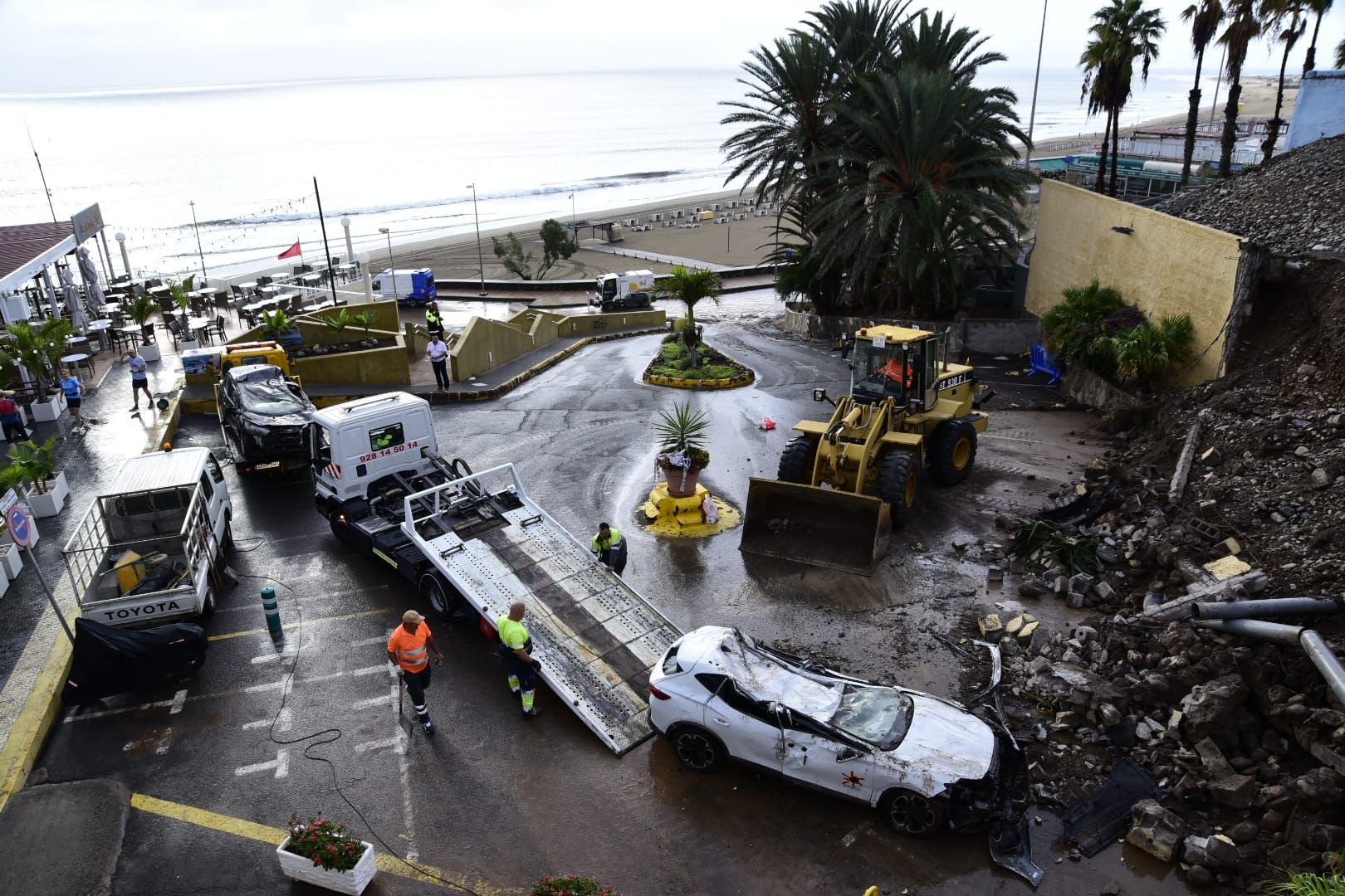 Así fue la caída del muro en San Bartolomé de Tirajana