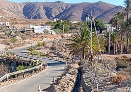 Nueva tubería por el municipio de Betancuria.