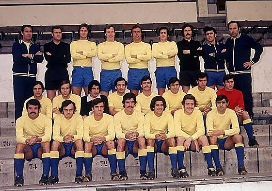 La plantilla amarilla en los primeros años de la década de los 70, una de sus épocas doradas.