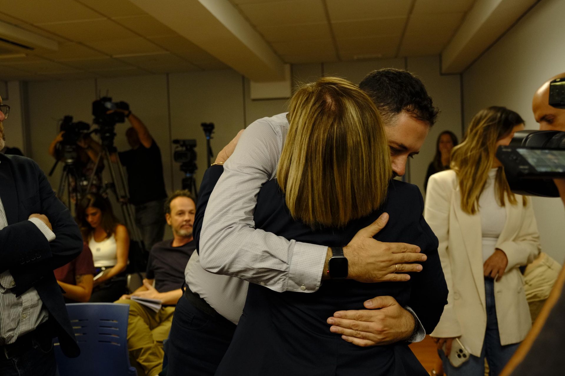 Las imágenes de la dimisión de Inmaculada Medina