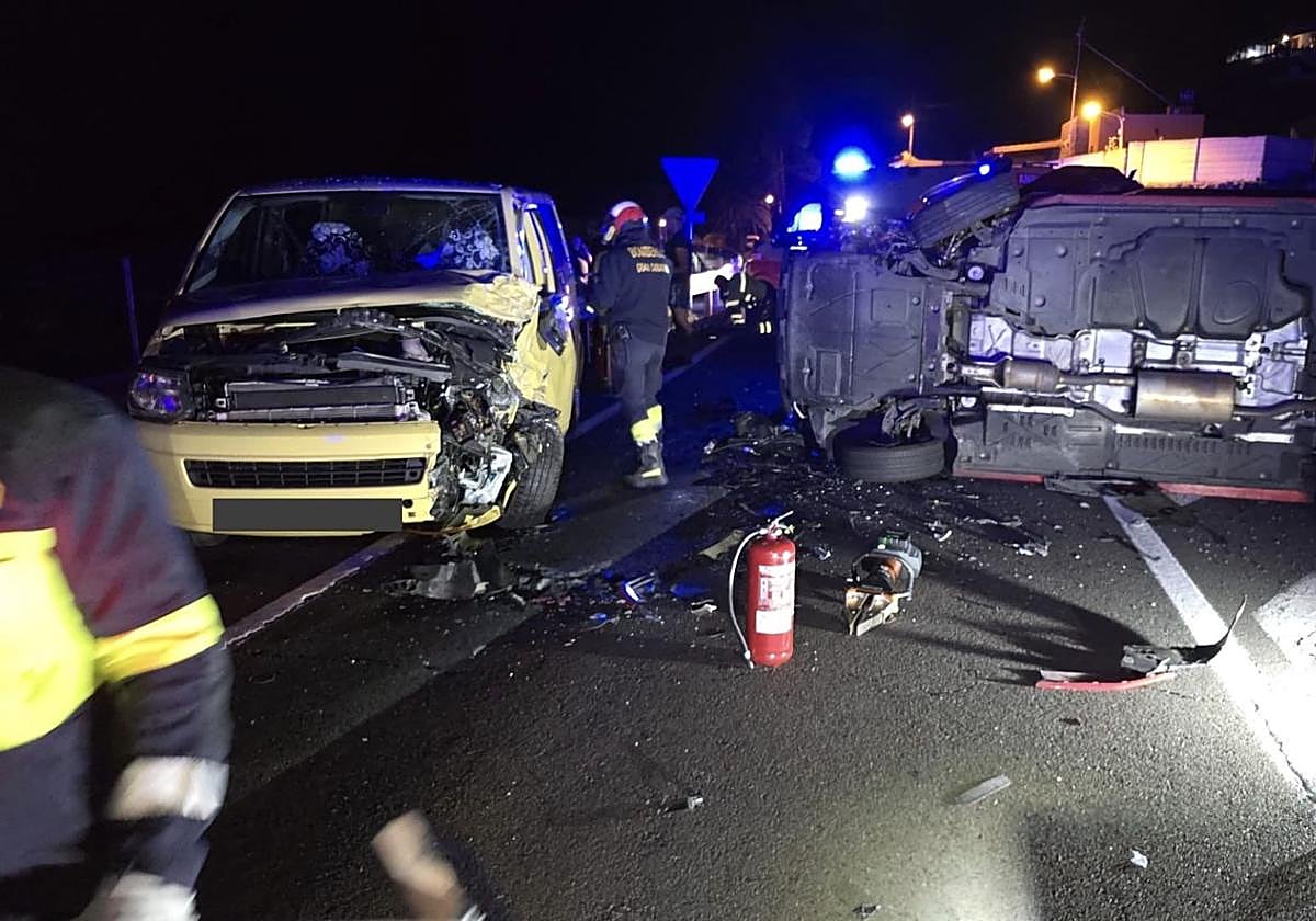 Imagen del siniestro en las inmediaciones de los túneles en dirección a Mogán.