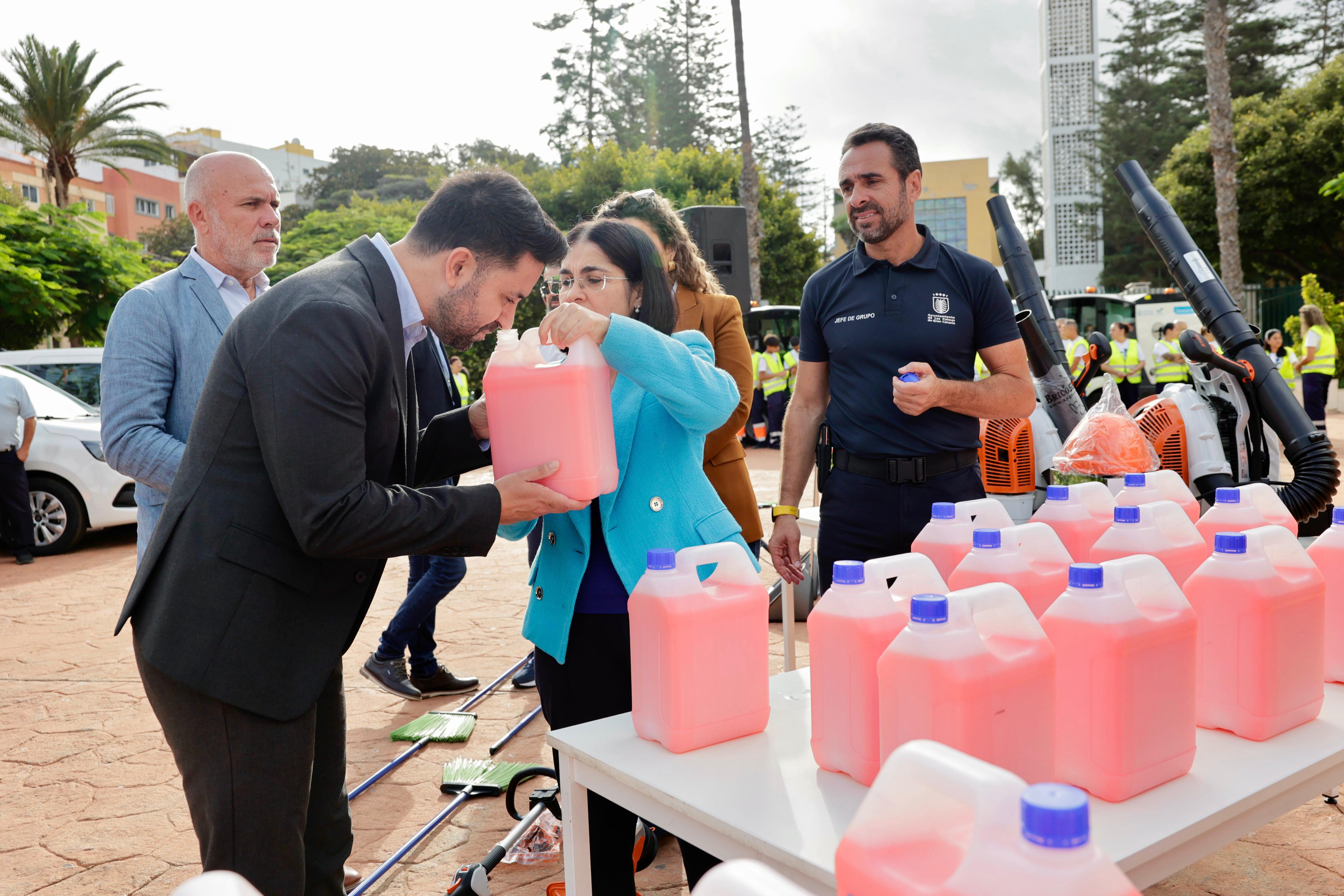 El Ayuntamiento de Las Palmas de Gran Canaria anuncia novedades y mejoras del nuevo contrato de higiene urbana