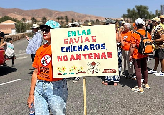 Manifestación convocada por el colectivo social contra las antenas el 23 de agosto de 2025.