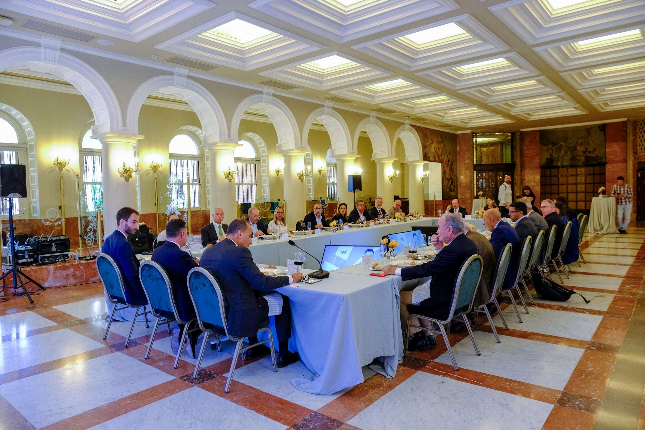 Imagen principal - Imágenes de la jornada