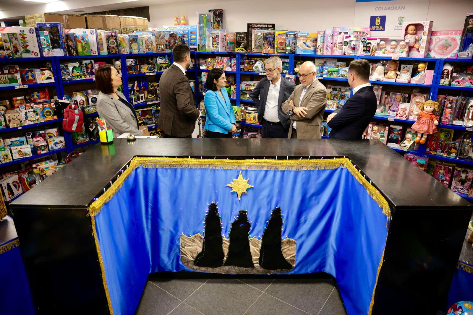 Arranca la campaña benéfica de recogida de juguetes en la Casa de Galicia