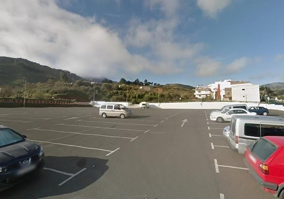 Foto de archivo del aparcamiento de Hoya Viciosa.